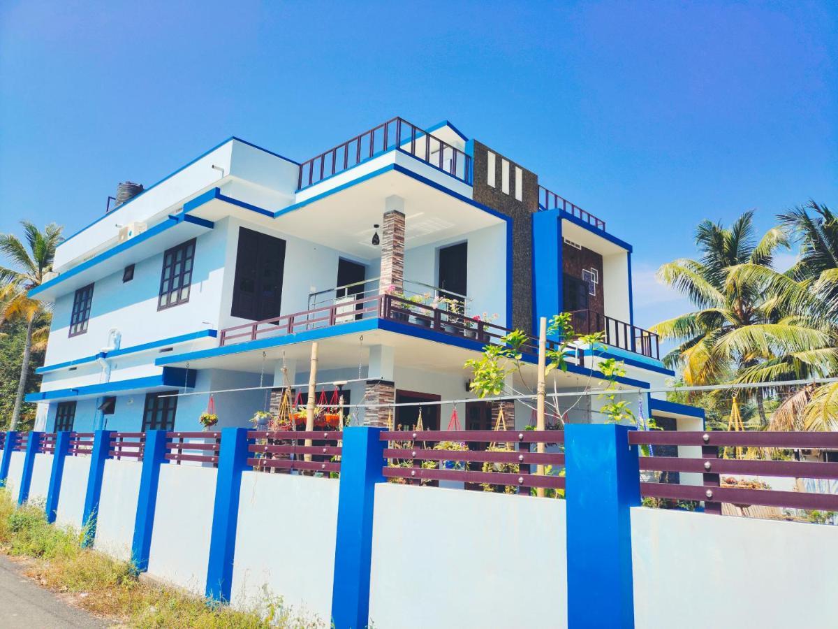 Malhar Marari Homestay Марарикулам Екстериор снимка